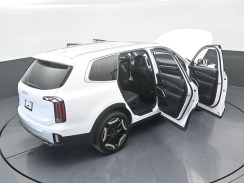 Used 2023 Kia Telluride EX image 73