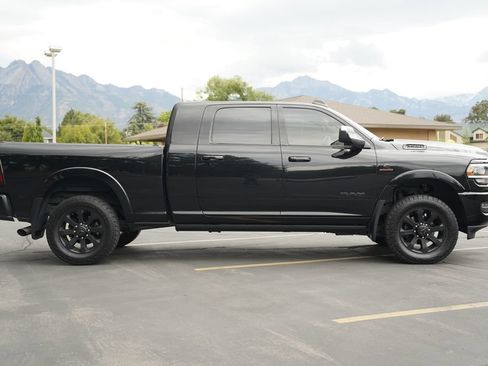 Used 2021 RAM 3500 Laramie AWD/4WD image 6
