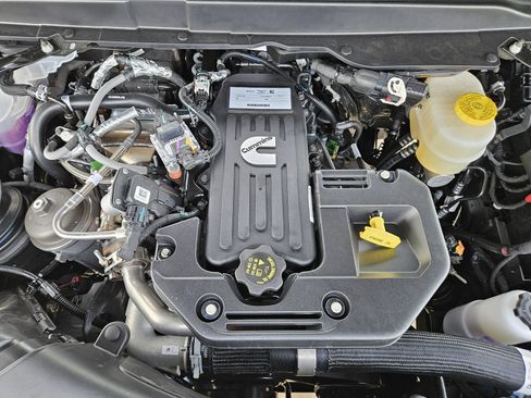 New 2026 RAM 3500 Lone Star AWD/4WD image 29
