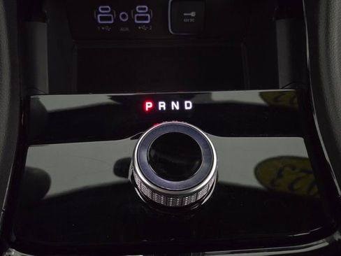 Used 2023 Jeep Grand Cherokee L Laredo image 27