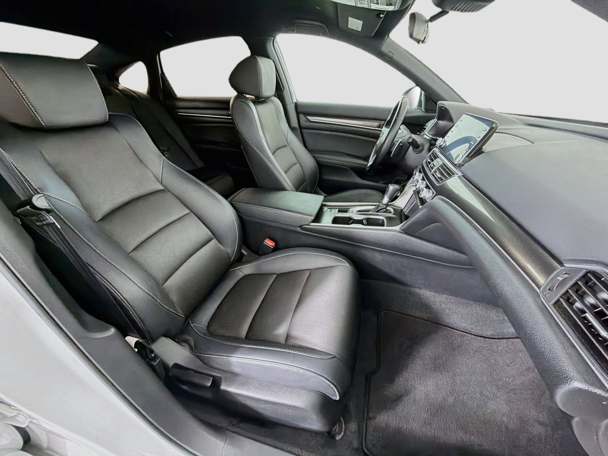 Used 2019 Honda Accord Sport image 28