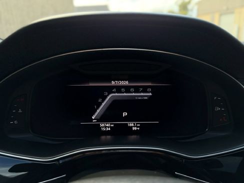Used 2020 Audi SQ8 Prestige w/ Prestige Package AWD/4WD image 22
