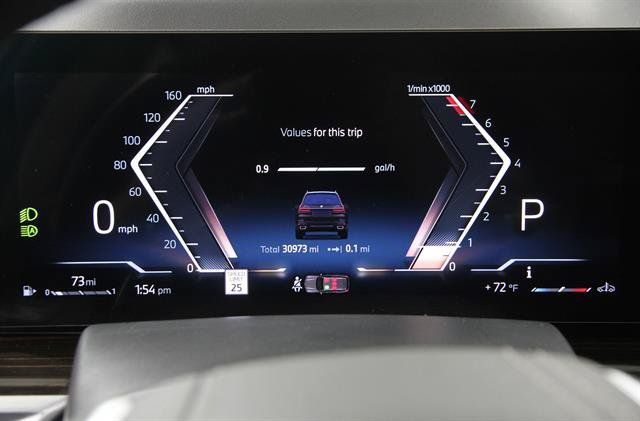 Used 2026 BMW X7 xDrive40i AWD/4WD image 8
