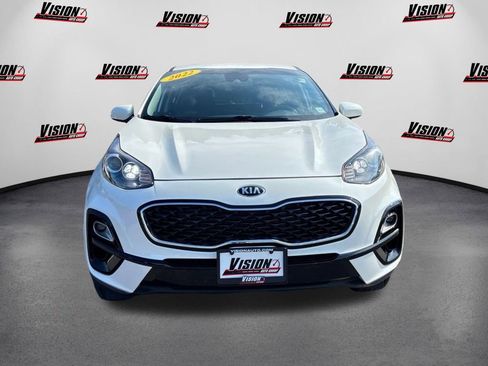 Used 2022 Kia Sportage LX image 2