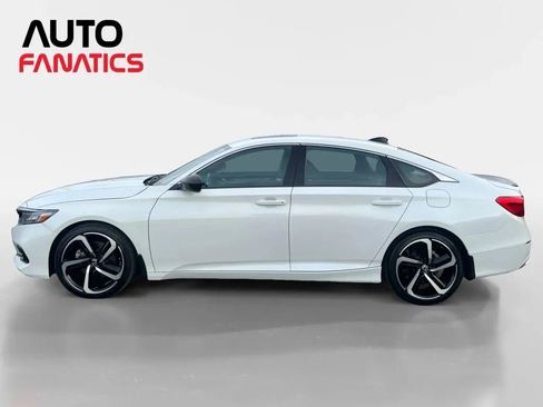 Used 2021 Honda Accord Sport image 2