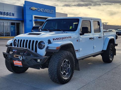 Used 2021 Jeep Gladiator Mojave image 2
