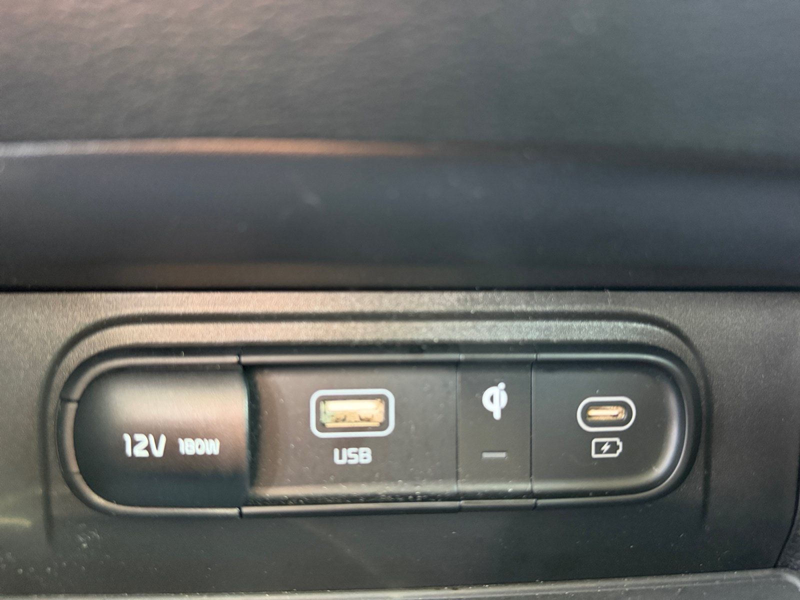 Used 2024 Kia Sportage SX AWD/4WD image 31