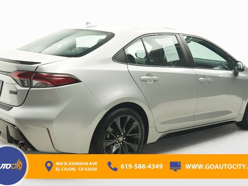 Used 2024 Toyota Corolla XSE FWD image 6