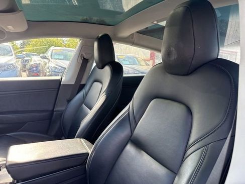 Used 2019 Tesla Model 3 Long Range AWD/4WD image 9
