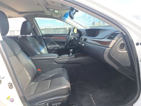 Used 2013 Lexus GS 350 w/ Premium Pkg image 20