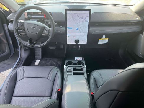New 2025 Ford Mustang Mach-E Premium image 9