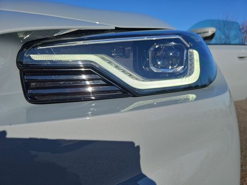 Used 2024 BMW M2 w/ Lighting Package image 32