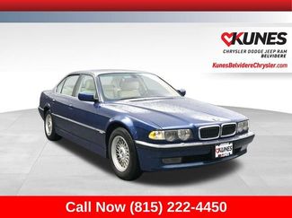 Used 2001 BMW 740i RWD video 1