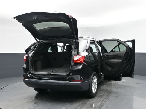 Used 2021 Chevrolet Equinox LT image 31