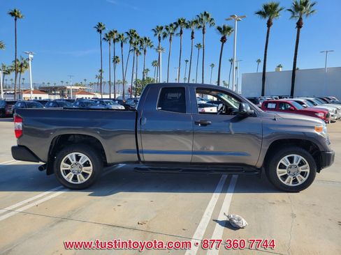 Used 2015 Toyota Tundra SR image 3