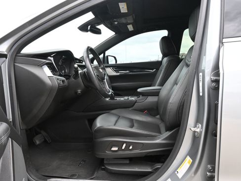 Used 2024 Cadillac XT5 Premium Luxury FWD image 18
