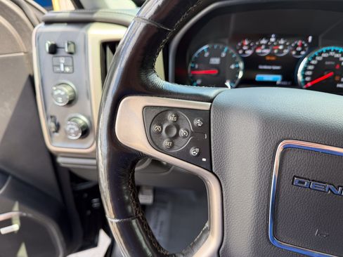 Used 2018 GMC Sierra 2500 Denali w/ Duramax Plus Package AWD/4WD image 19