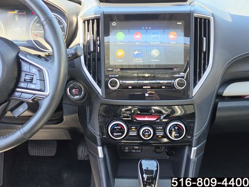Used 2022 Subaru Forester Limited AWD/4WD image 6