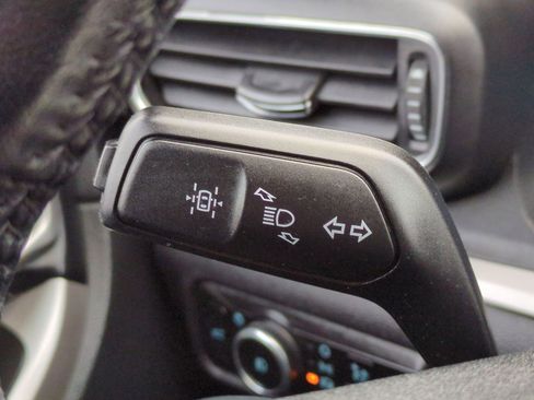 Certified 2023 Ford Explorer XLT w/ Equipment Group 202A image 34