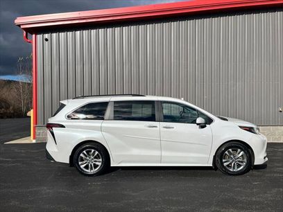 Certified 2023 Toyota Sienna XLE