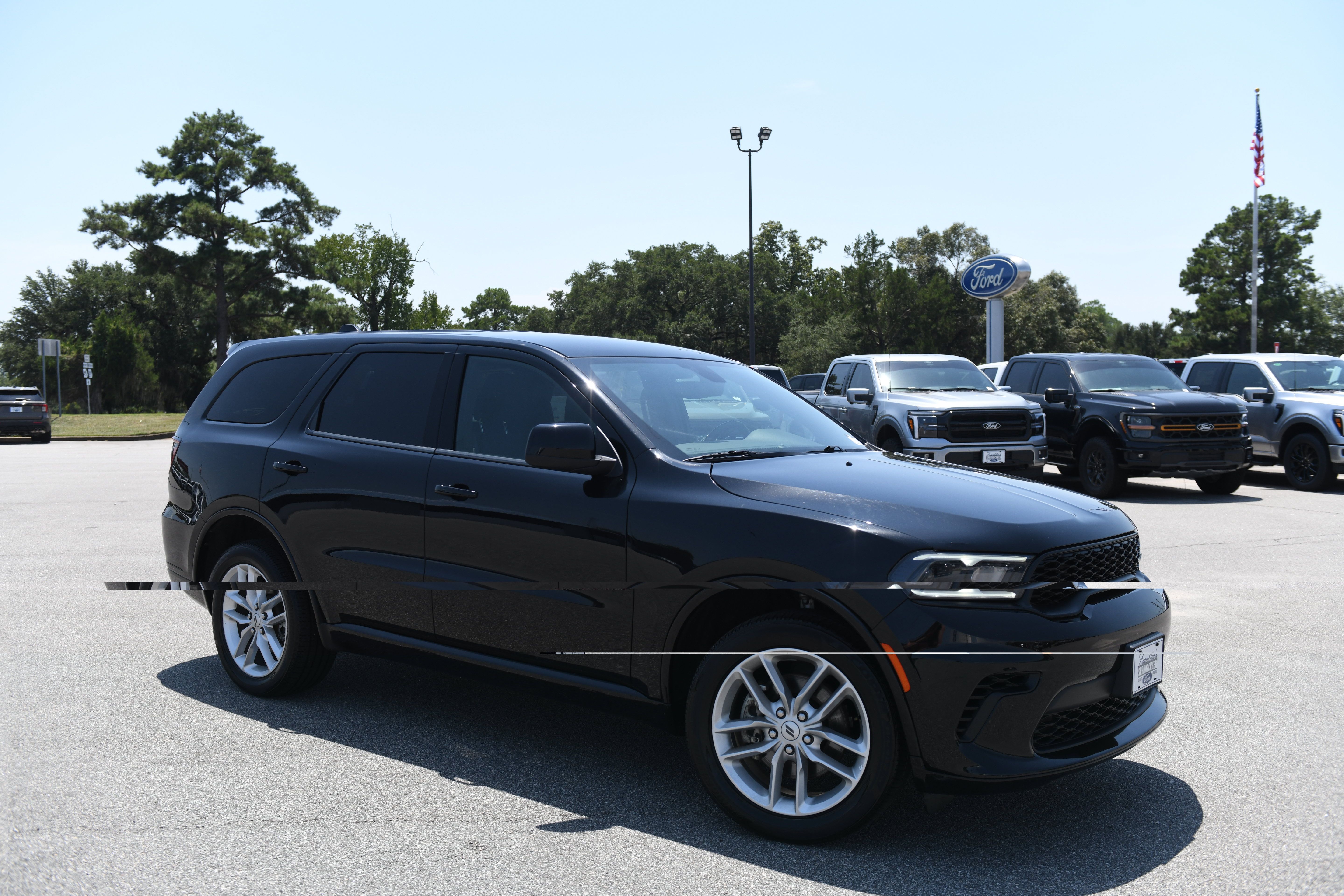 Used 2025 Dodge Durango GT AWD/4WD image 1