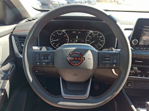 New 2026 Nissan Rogue SV image 9