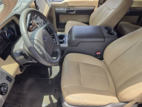 Used 2015 Ford F250 Lariat w/ Chrome Package AWD/4WD image 11