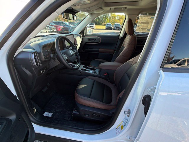 New 2026 Ford Bronco Sport Outer Banks w/ Outer Banks Tech Package+ AWD/4WD image 12