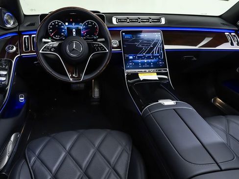 New 2026 Mercedes-Benz Maybach S 580 4MATIC image 5