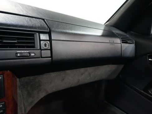 Used 1997 Mercedes-Benz SL 320 image 22