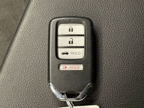 Used 2021 Honda Accord Sport image 17