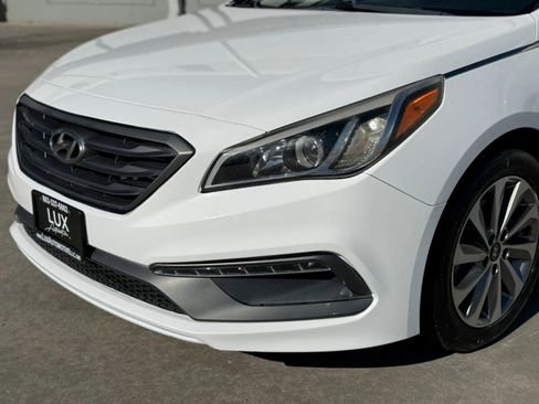 Used 2017 Hyundai Sonata Sport image 2
