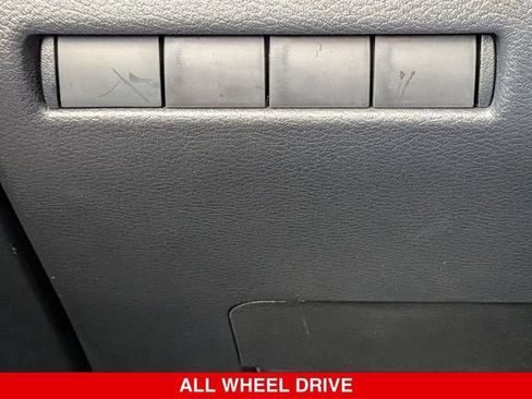 Certified 2025 Nissan Kicks SV AWD/4WD image 19
