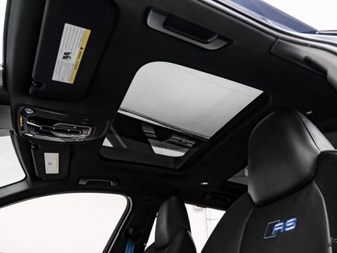 Used 2025 Audi RS 6 performance image 36