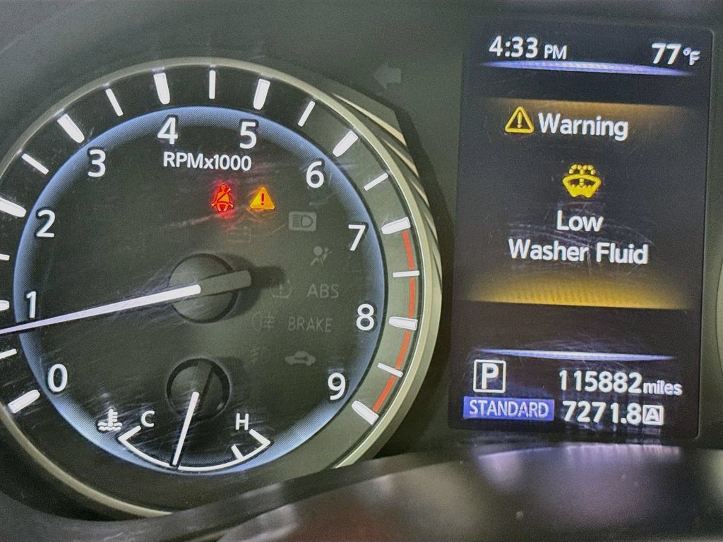 Used 2018 INFINITI Q50 Luxe RWD image 14