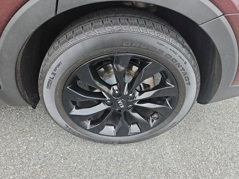 Used 2020 Kia Sorento S AWD/4WD image 10