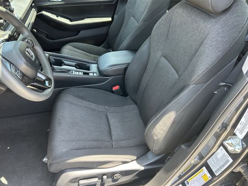 Certified 2024 Honda Accord EX image 22