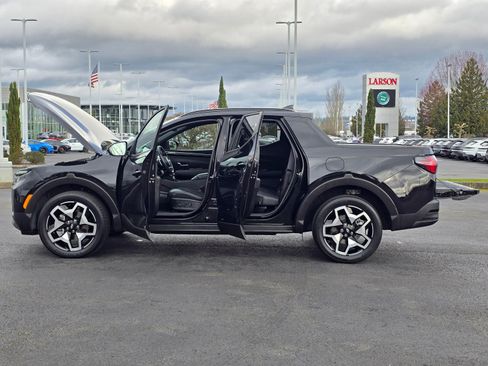 Used 2022 Hyundai Santa Cruz Limited image 12