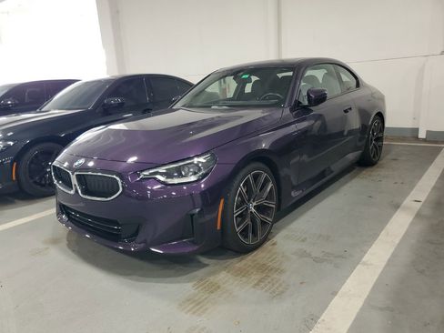 Certified 2023 BMW 230i Coupe w/ Convenience Package RWD image 1