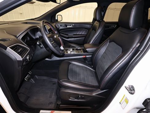 Certified 2023 Ford Edge ST-Line w/ Cargo Accessory Package image 13