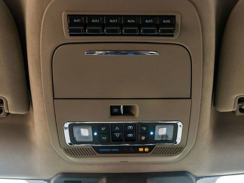 Used 2026 Ford F250 Platinum w/ Platinum Plus Package image 26