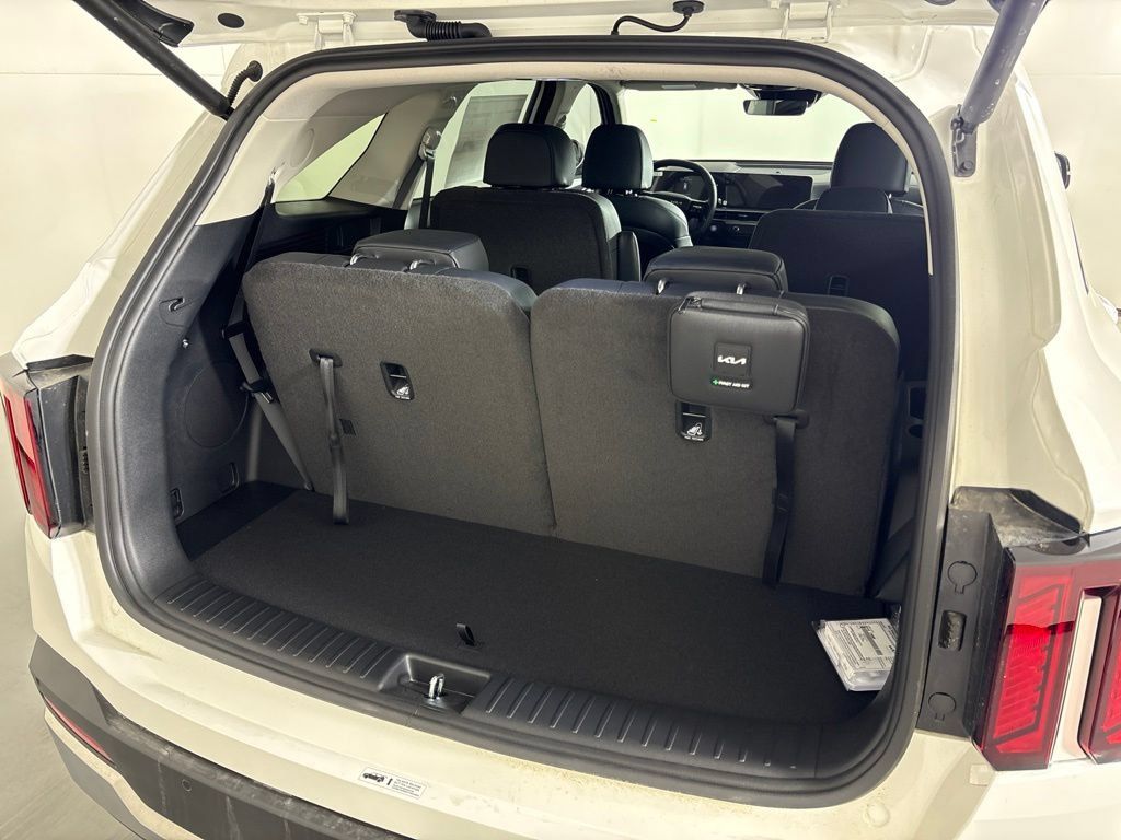 New 2026 Kia Sorento EX w/ EX Premium Package FWD image 23