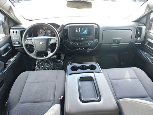 Used 2017 Chevrolet Silverado 1500 Custom w/ Custom Convenience Package AWD/4WD image 13