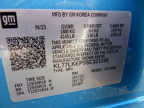 Used 2025 Chevrolet Trax ACTIV w/ Driver Confidence Package FWD image 23