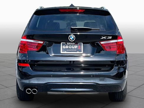 Used 2017 BMW X3 sDrive28i RWD image 5
