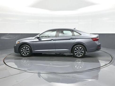 Used 2023 Volkswagen Jetta S FWD image 4
