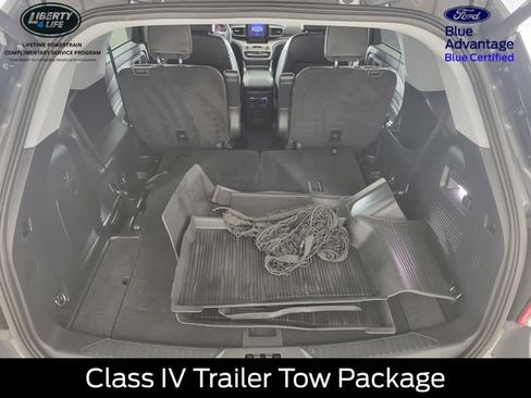 Certified 2023 Ford Explorer XLT w/ Equipment Group 202A AWD/4WD image 17