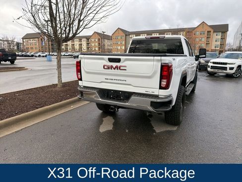Used 2024 GMC Sierra 2500 SLE w/ SLE Convenience Package image 6