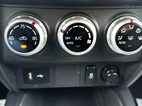 Used 2022 Mitsubishi Outlander Sport ES image 18