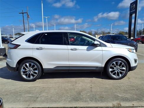 Used 2018 Ford Edge Titanium w/ Equipment Group 301A image 5